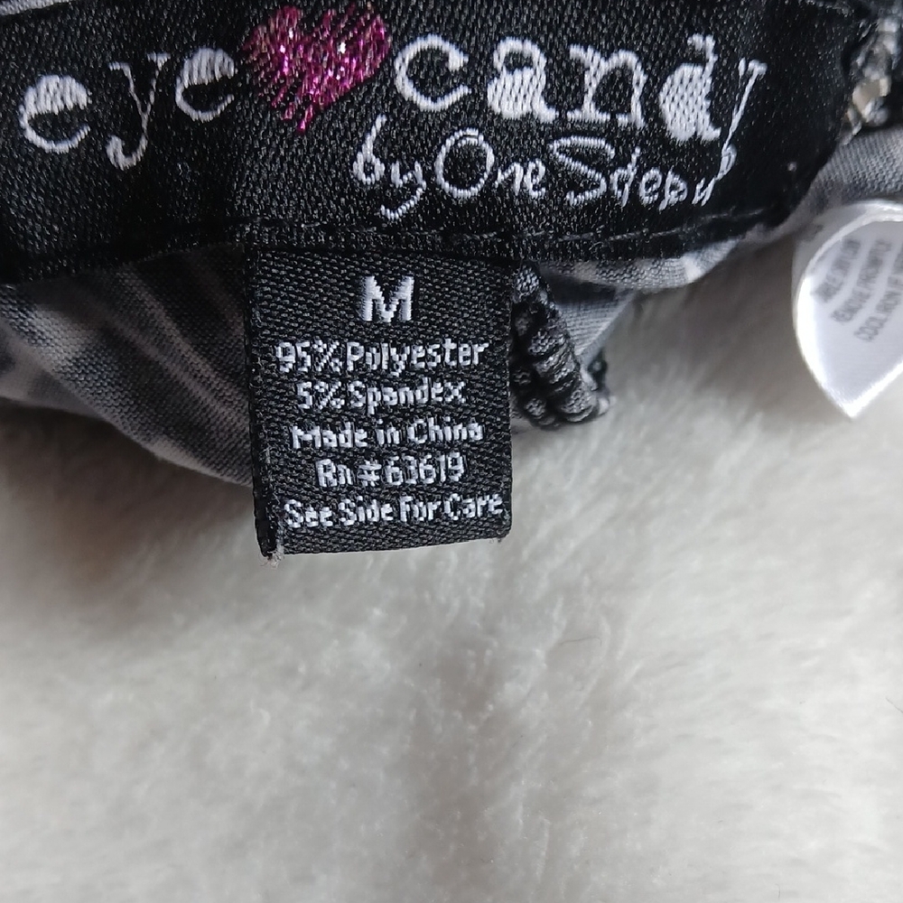 Eye Candy Black and White Patterned Wide Leg Pants - Picture 7 of 7